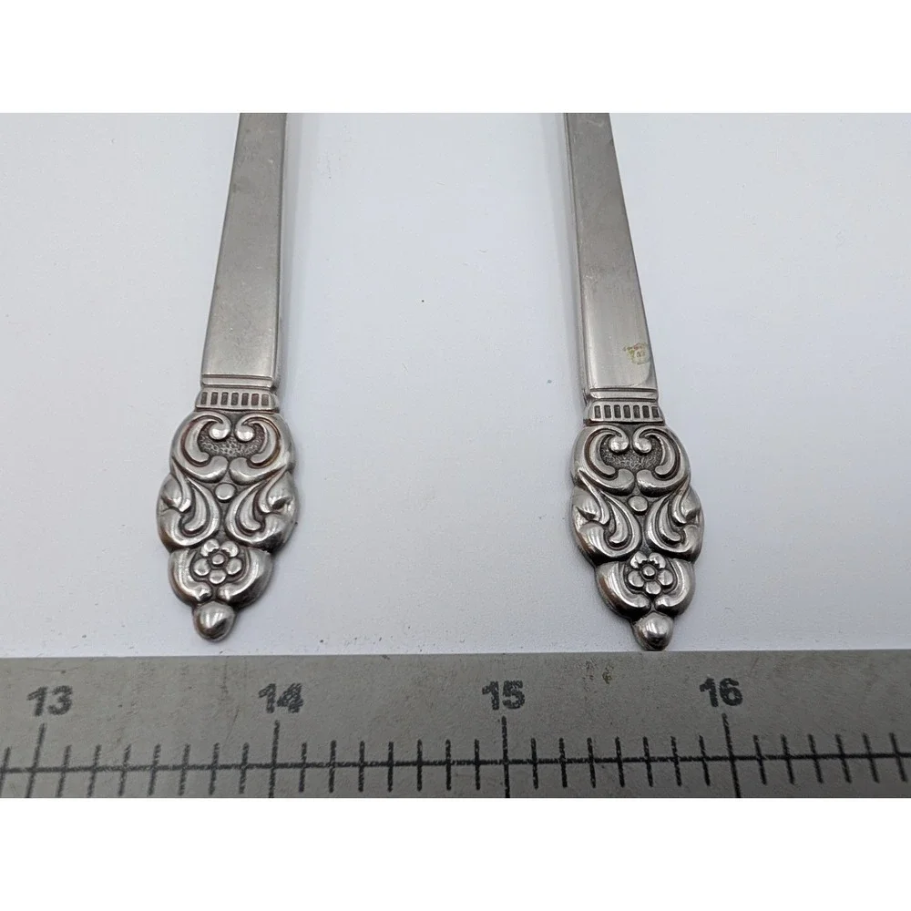 Oneida‎ Community Pierced Serving Spoon Vinland Lot of  2